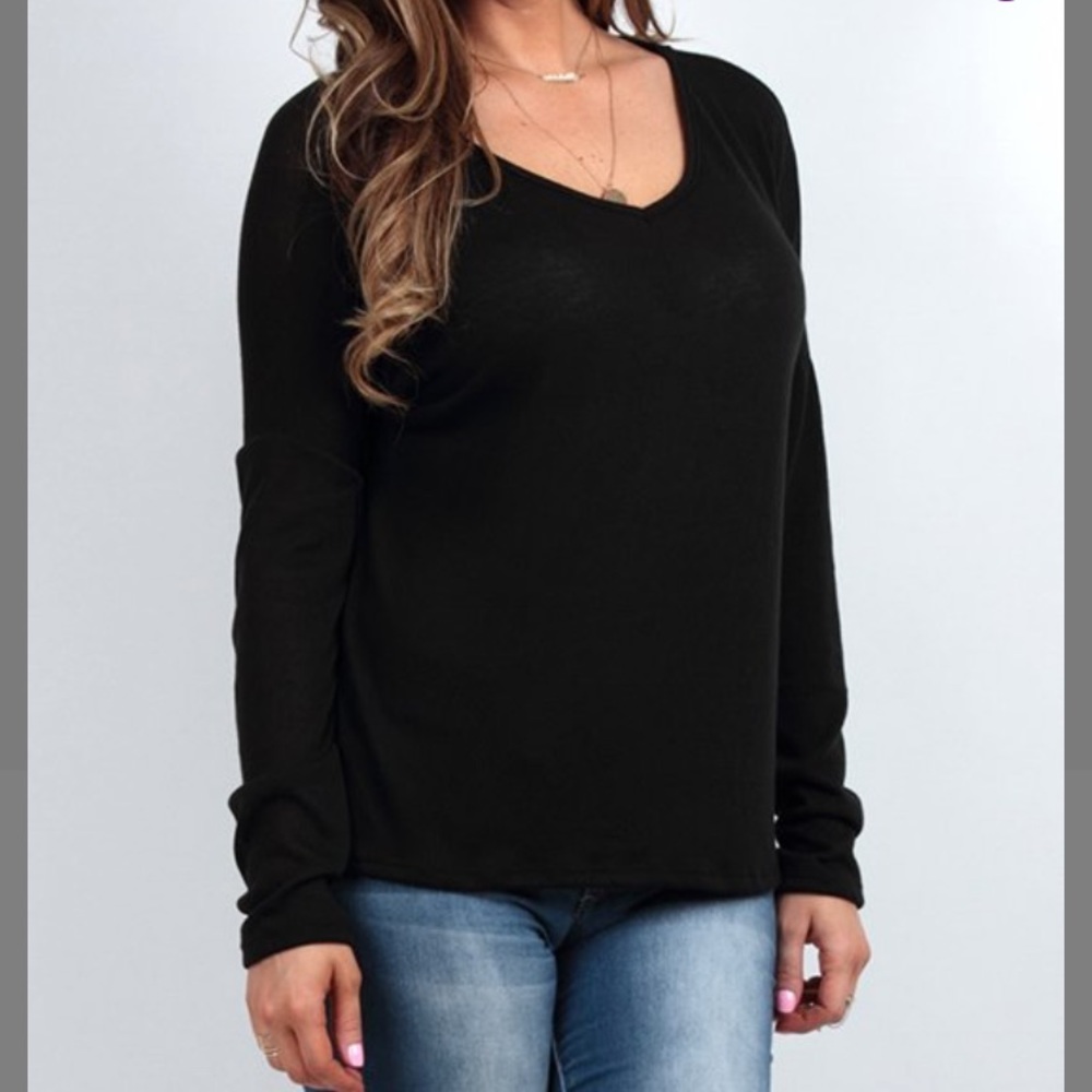 Black V-Neck Hacci Pullover